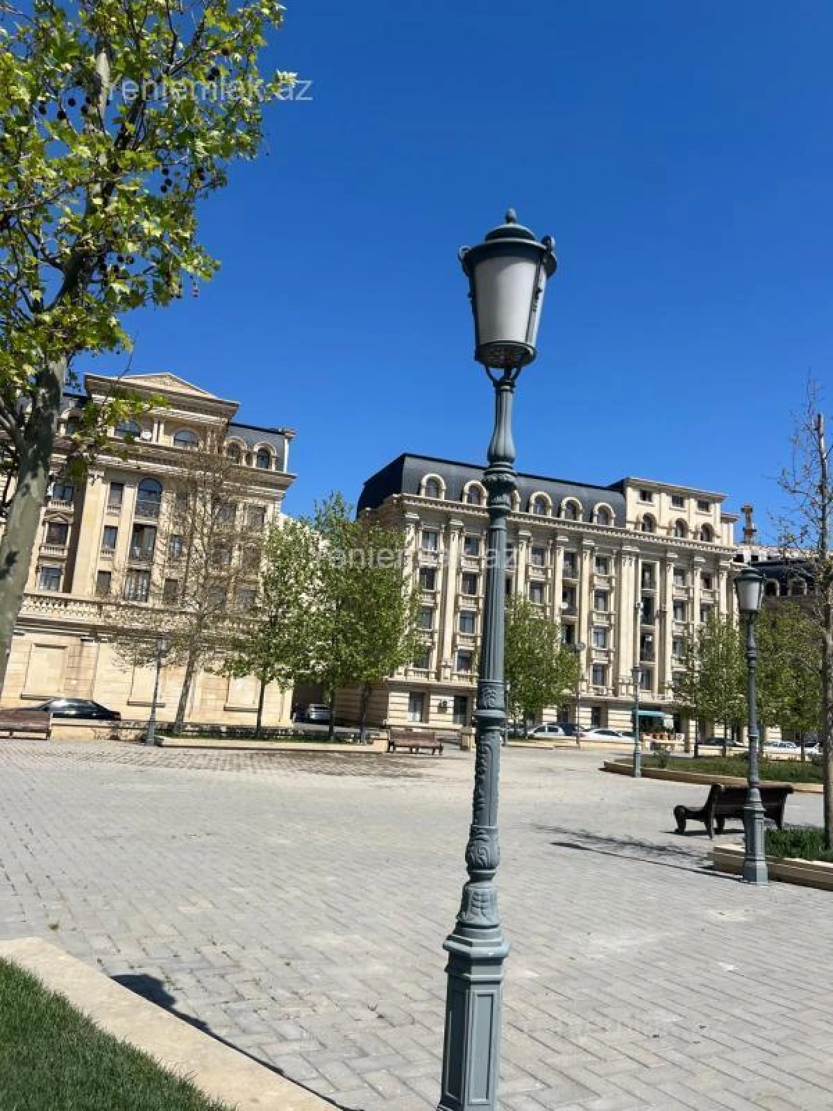 Satılır 3 otaqlı yeni tikili 102 m²