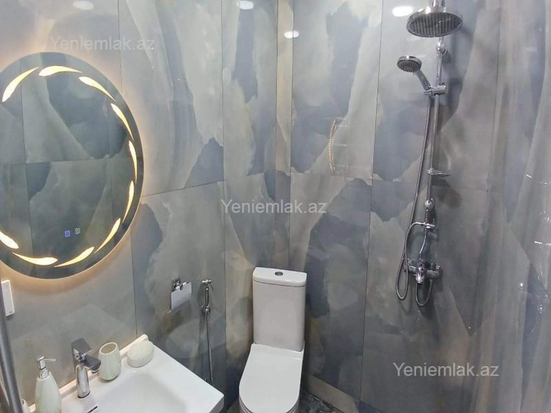 Satılır 4 otaqlı yeni tikili 178 m²