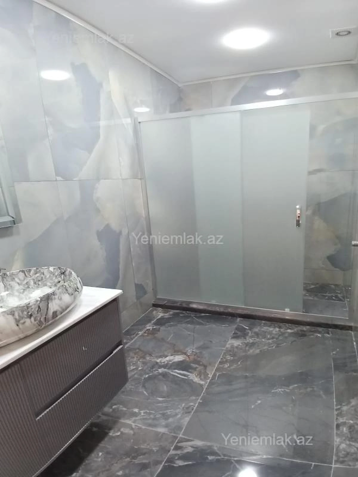 Satılır 4 otaqlı yeni tikili 178 m²