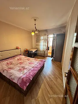 Satılır 2 otaqlı köhnə tikili 65 m²