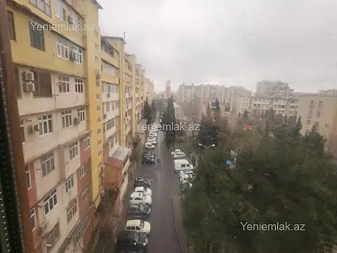 Satılır 3 otaqlı köhnə tikili 85 m² — Bakı, Nizami 3 otaq 85.00 m²