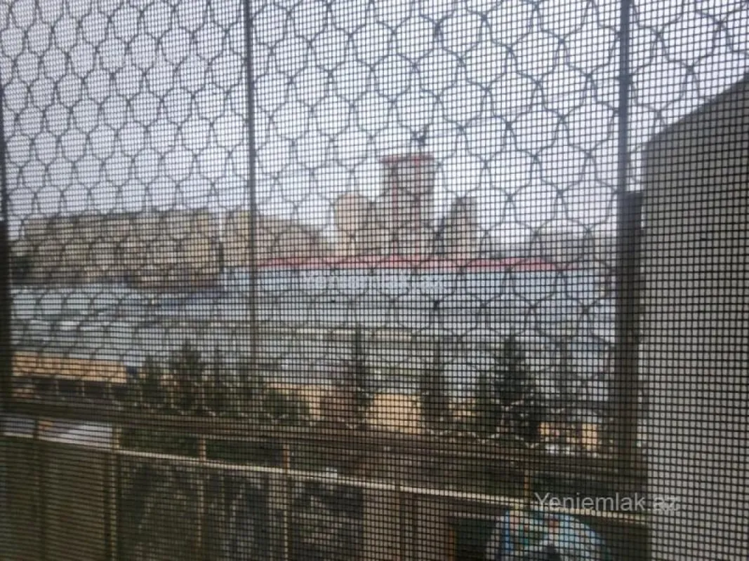 Satılır 3 otaqlı köhnə tikili 85 m²