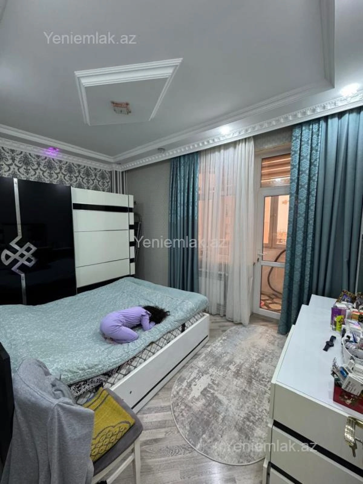 Satılır 3 otaqlı yeni tikili 94 m²