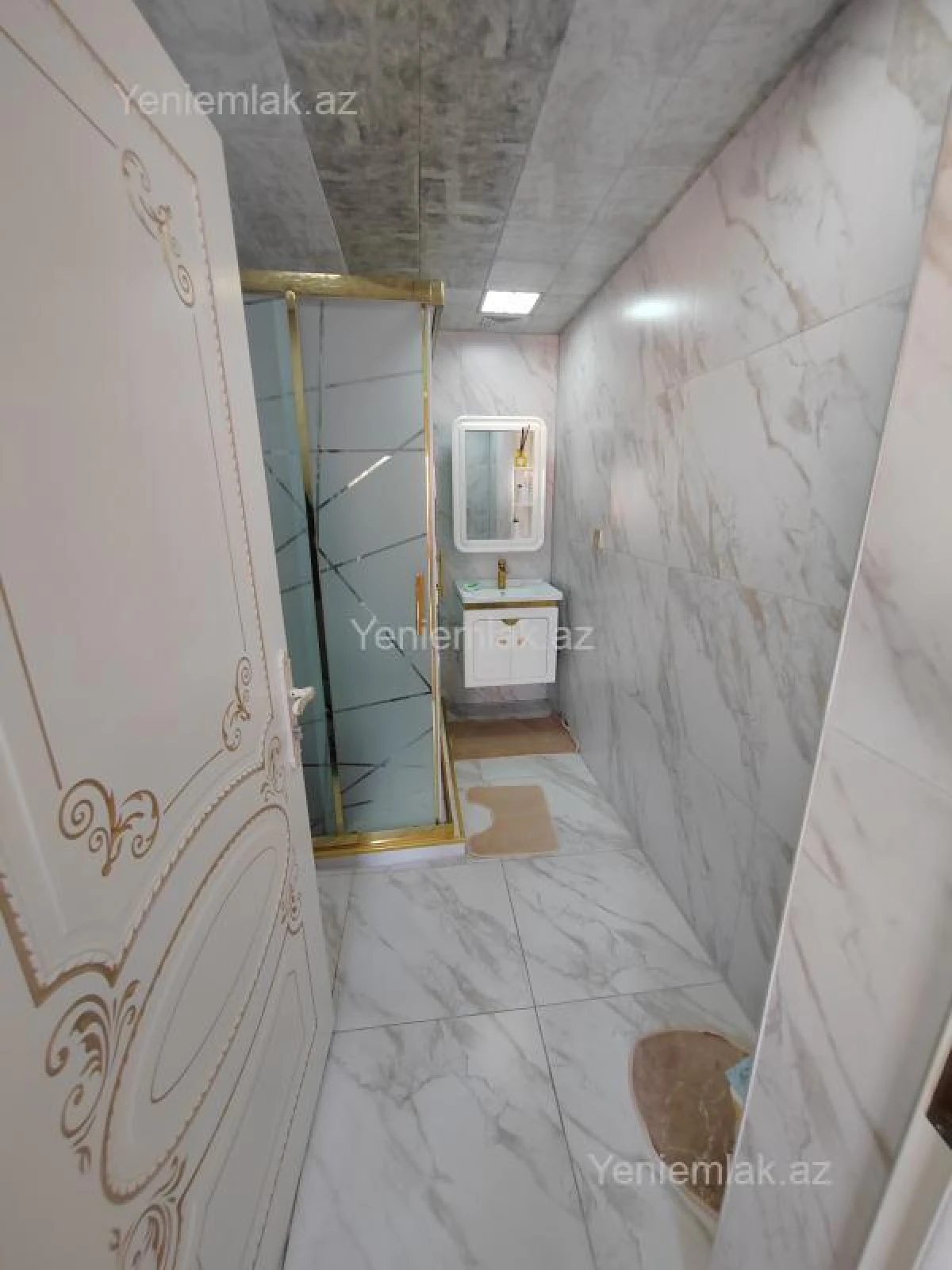 Satılır 5 otaqlı həyət evi 140 m²