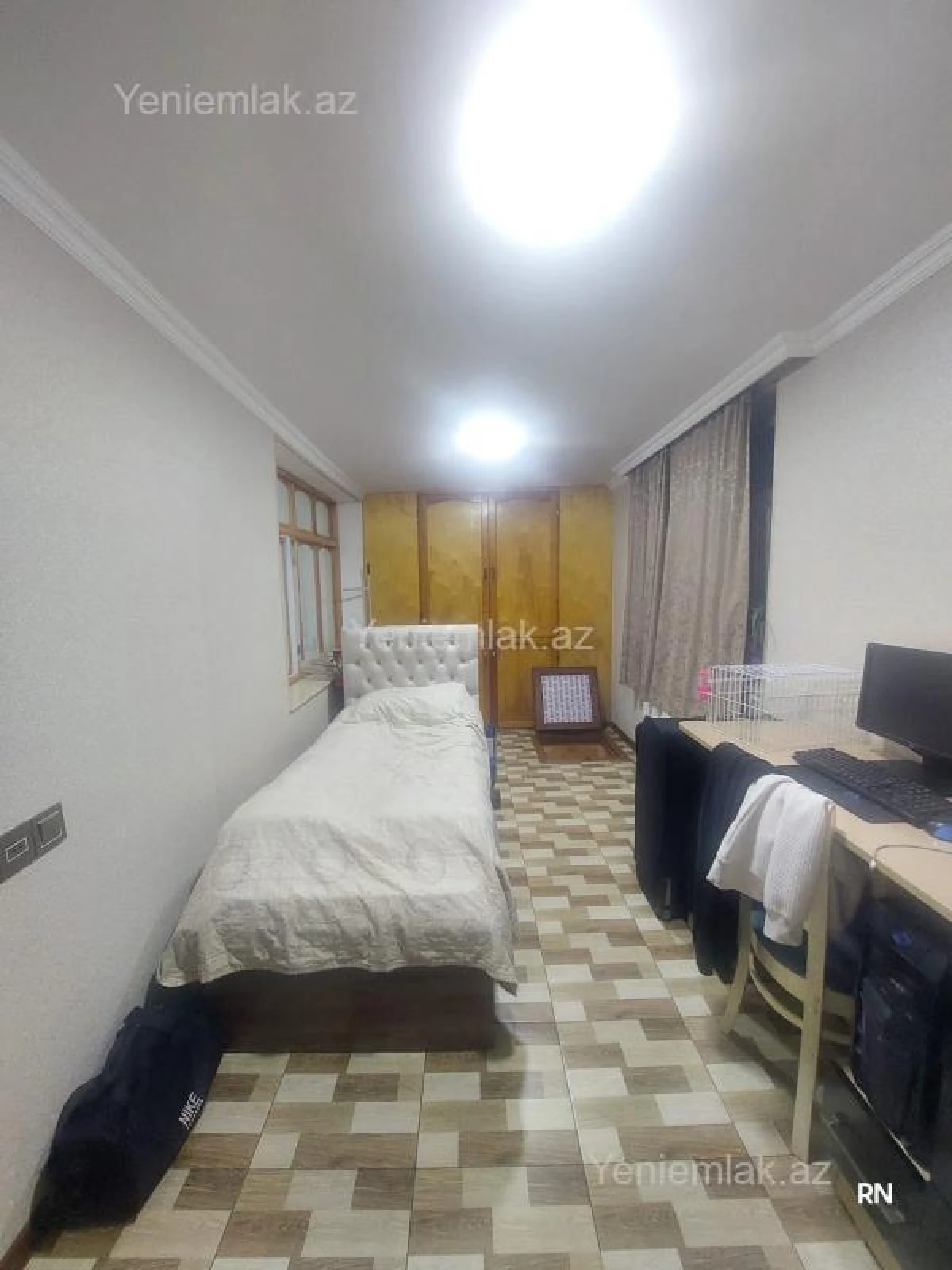 Satılır 3 otaqlı köhnə tikili 90 m²