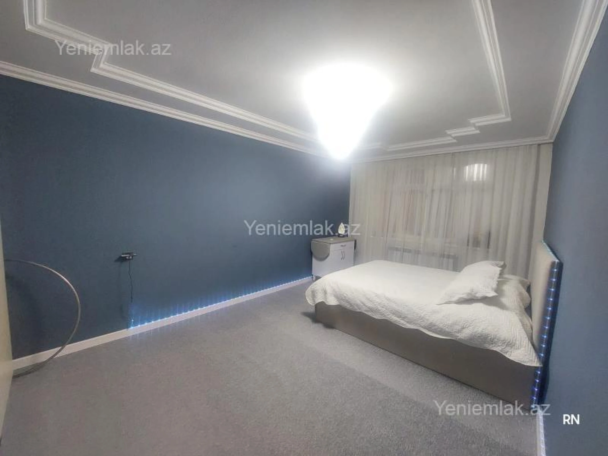 Satılır 3 otaqlı köhnə tikili 90 m²