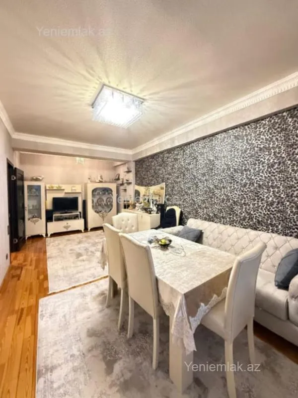 Satılır 2 otaqlı yeni tikili 55 m²