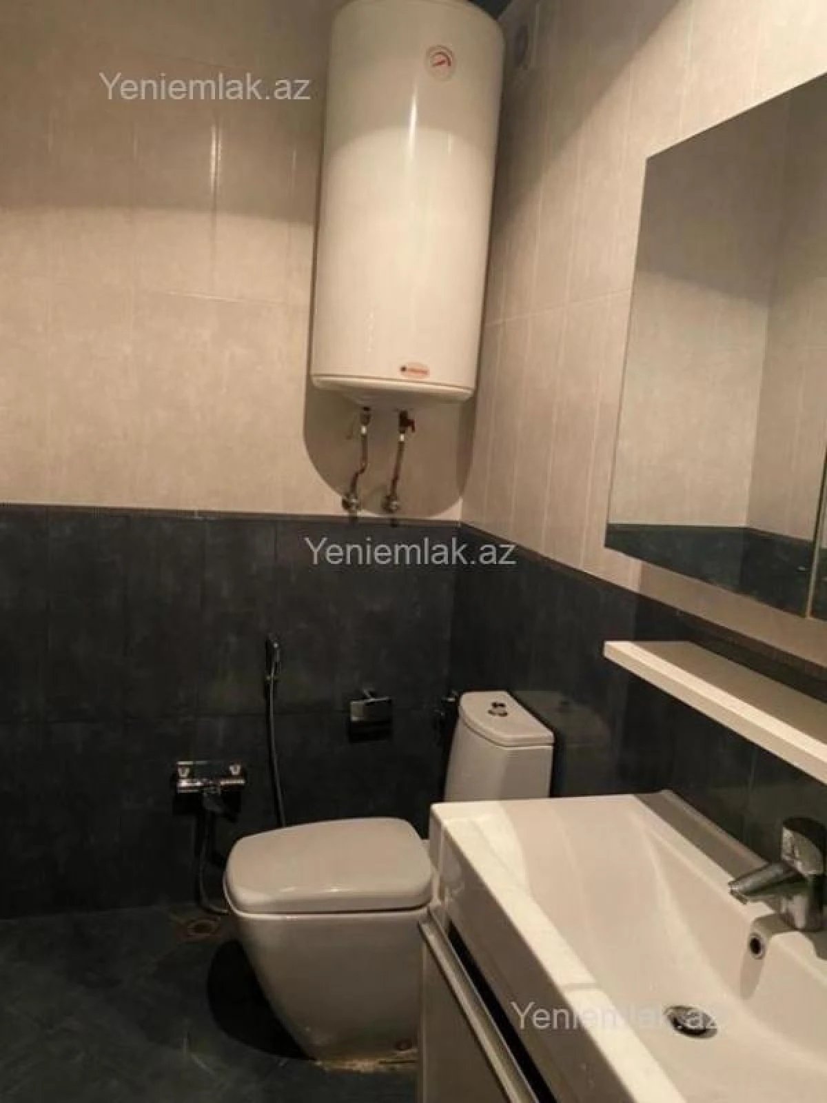 Satılır 3 otaqlı yeni tikili 155 m²