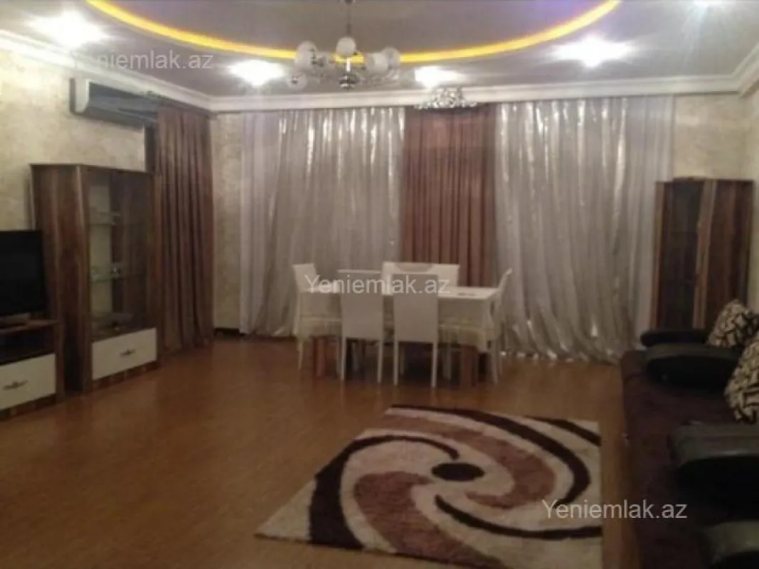 Satılır 3 otaqlı yeni tikili 155 m²