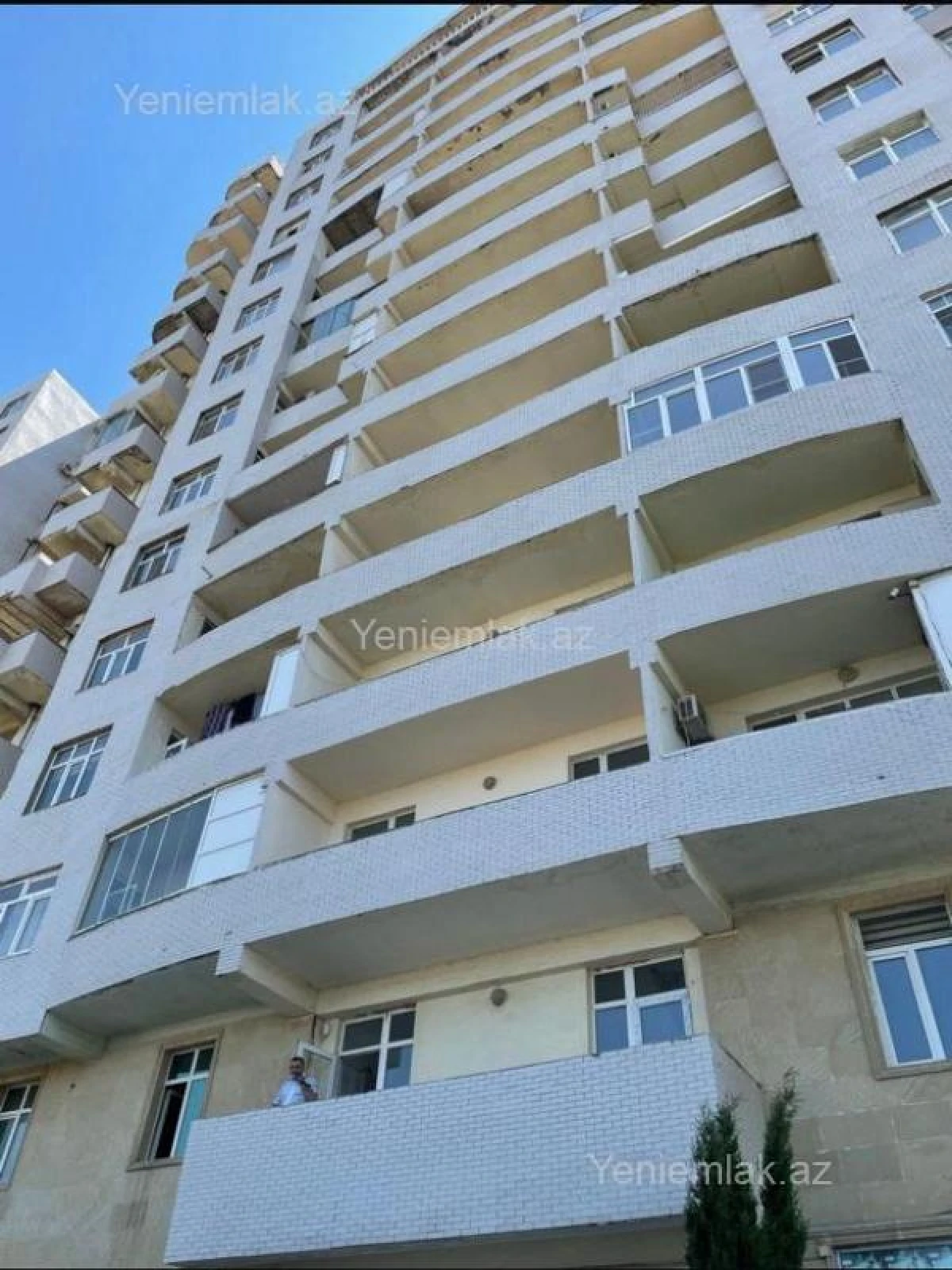 Satılır 3 otaqlı yeni tikili 155 m²