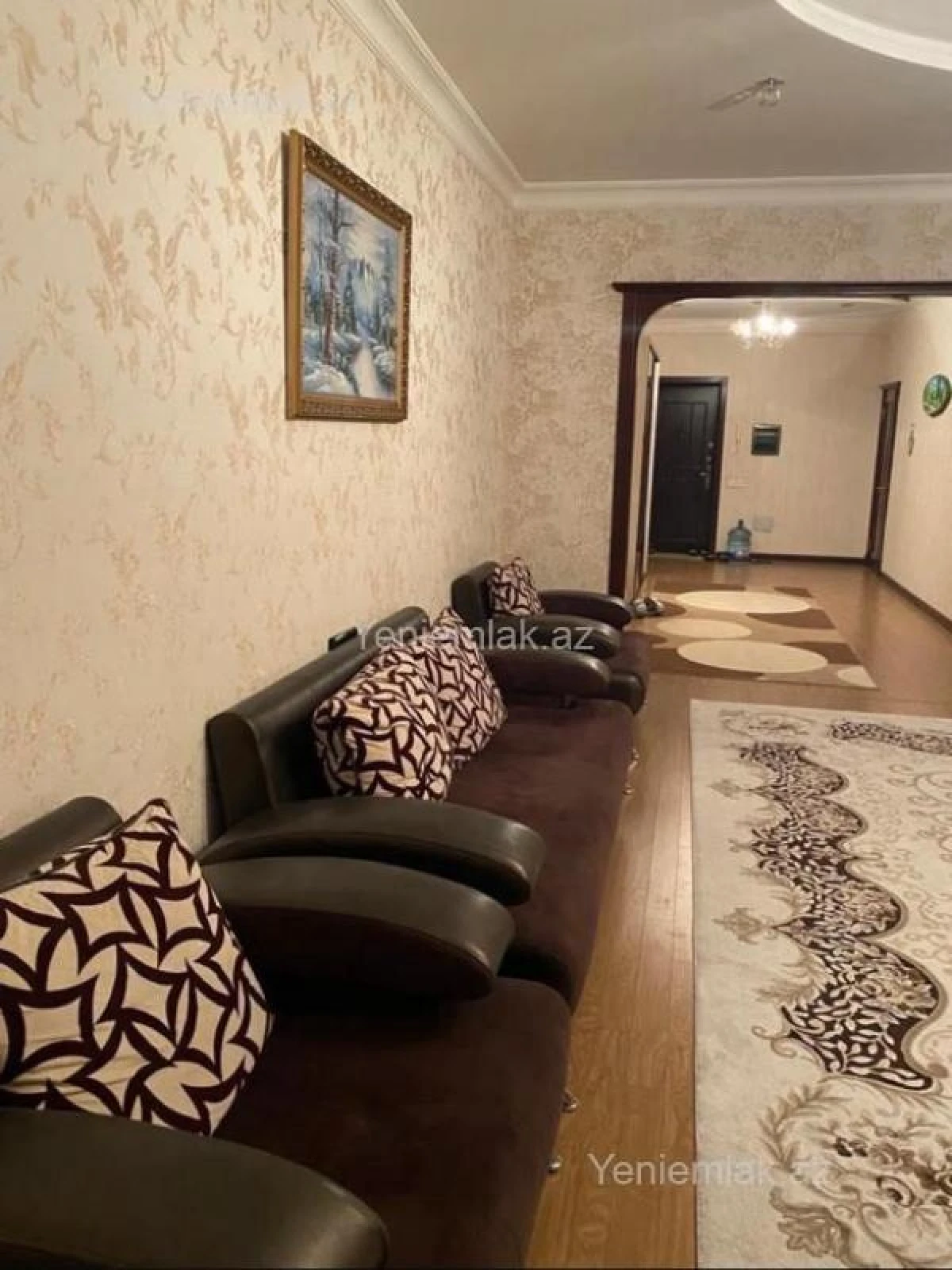 Satılır 3 otaqlı yeni tikili 155 m²