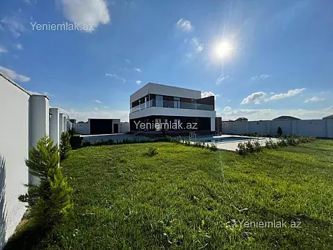 Satılır 5 otaqlı həyət evi 400 m²