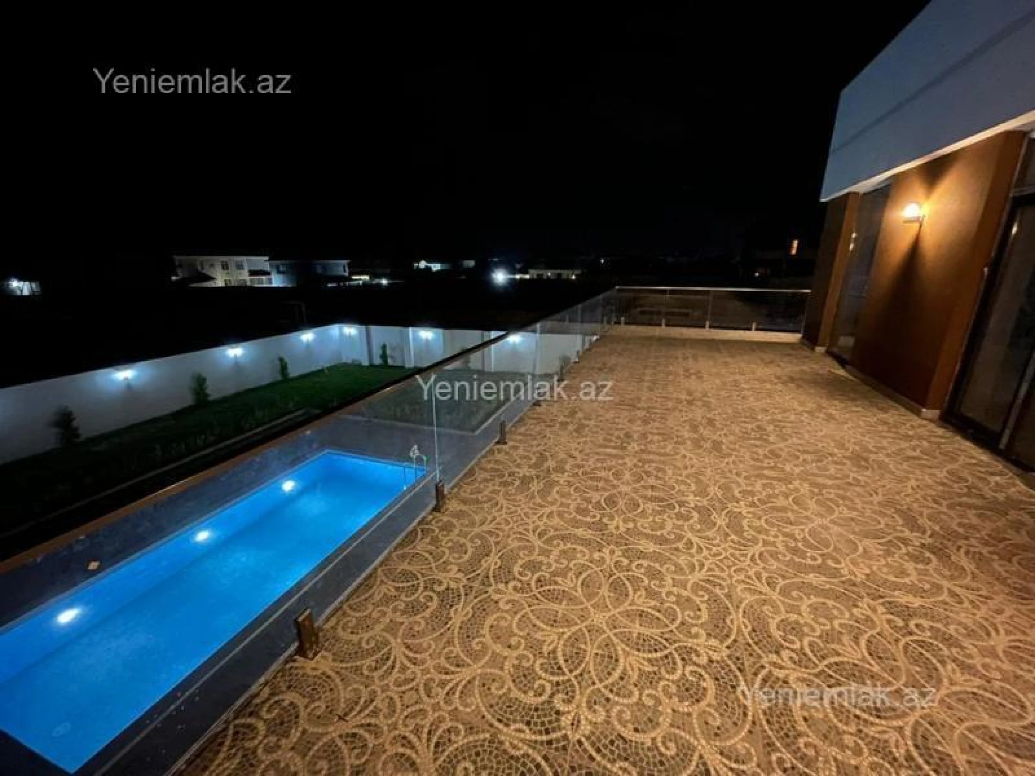 Satılır 5 otaqlı həyət evi 400 m²