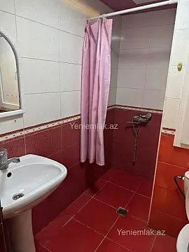 Satılır 2 otaqlı köhnə tikili 48 m²