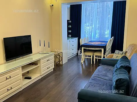 Satılır 3 otaqlı köhnə tikili 75 m² — Bakı, Səbail 3 otaq 75.00 m²