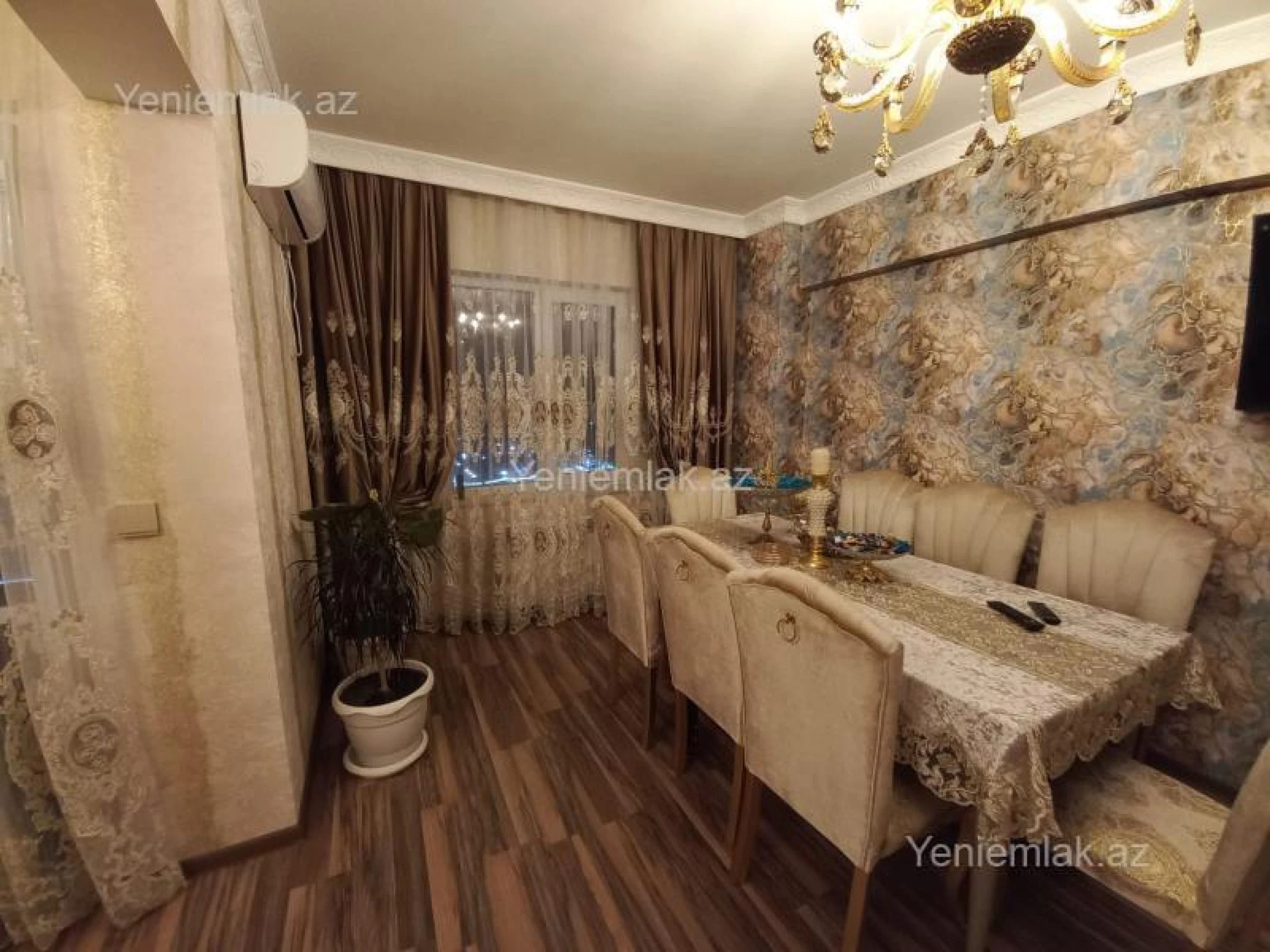 Satılır 3 otaqlı yeni tikili 110 m²