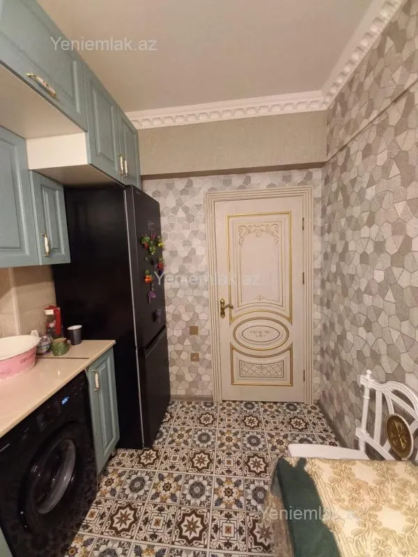 Satılır 3 otaqlı yeni tikili 110 m²