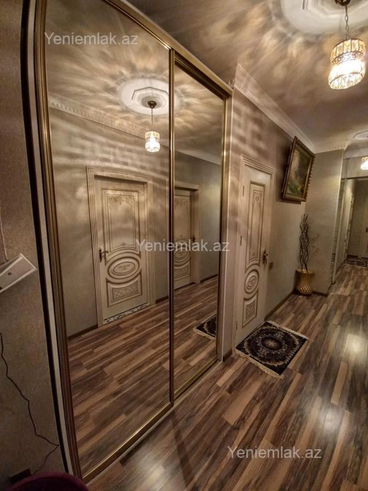 Satılır 3 otaqlı yeni tikili 110 m²