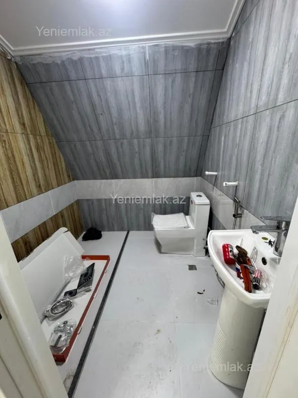 Satılır 2 otaqlı yeni tikili 65 m²