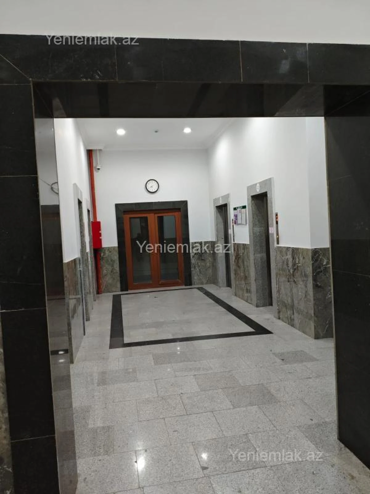 Satılır 3 otaqlı yeni tikili 112 m²