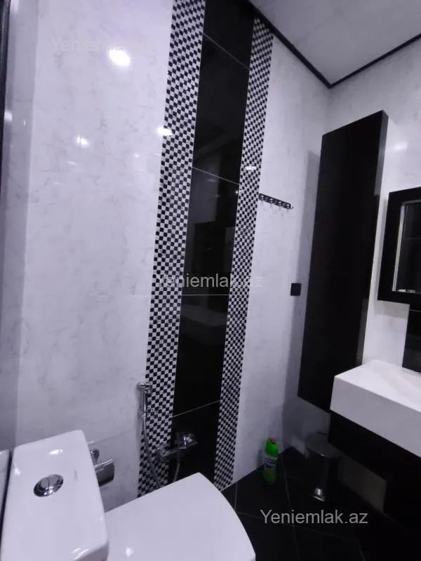 Satılır 3 otaqlı yeni tikili 120 m²