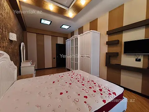 Satılır 3 otaqlı yeni tikili 120 m²