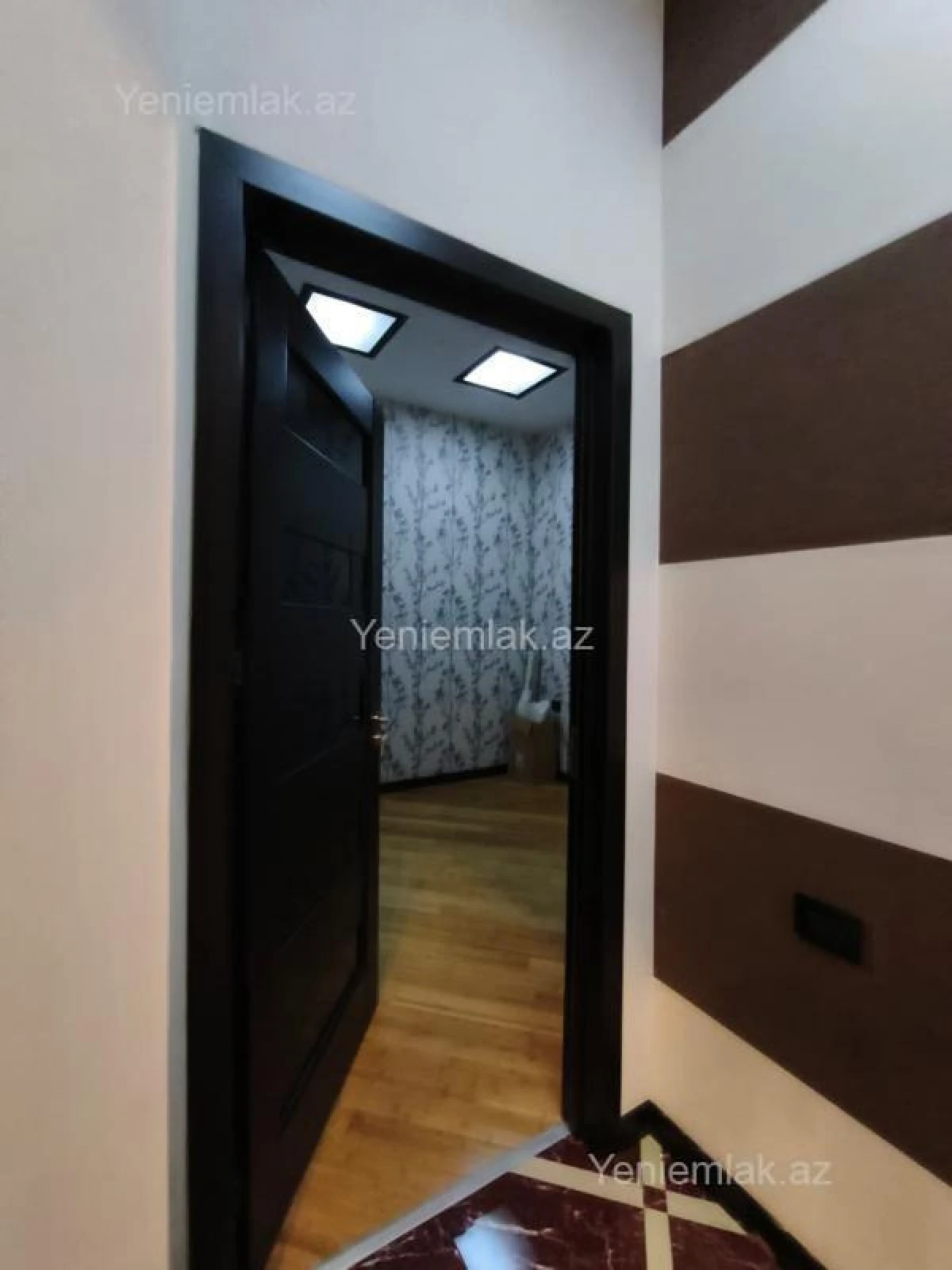 Satılır 3 otaqlı yeni tikili 120 m²