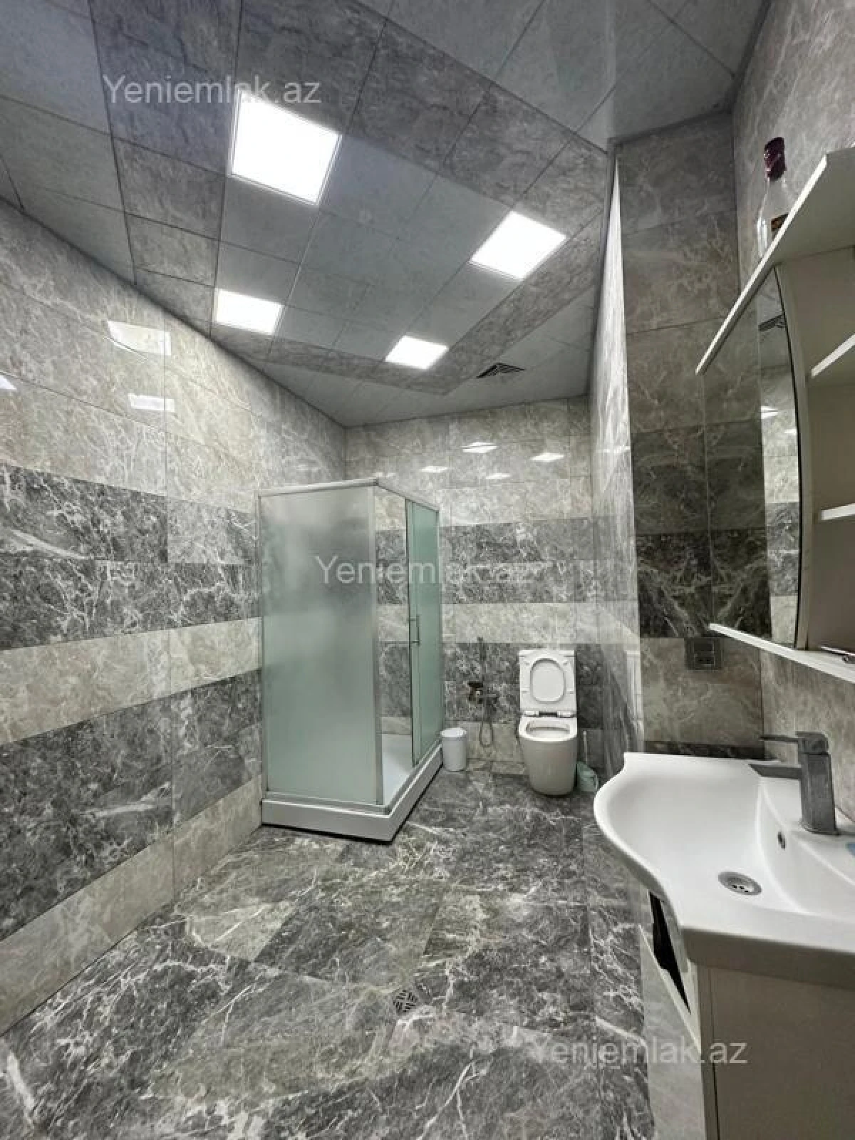 Satılır 3 otaqlı yeni tikili 100 m²