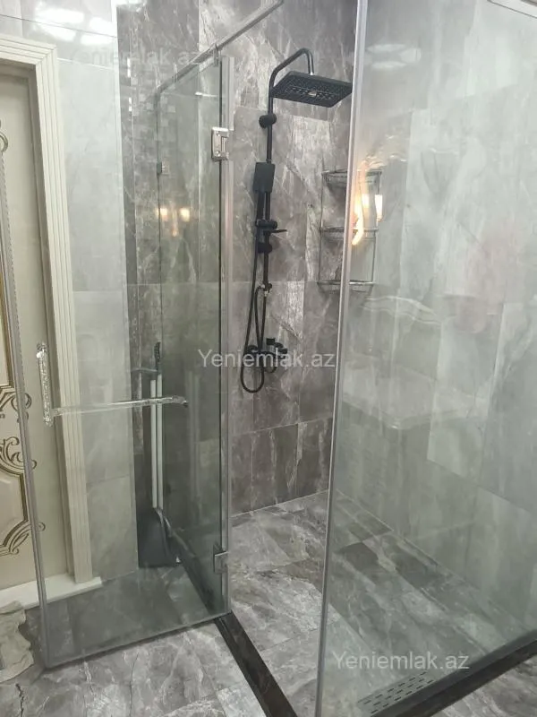 Satılır 2 otaqlı yeni tikili 68 m²