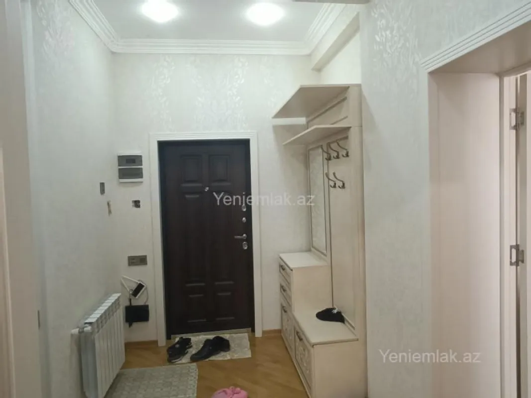 Satılır 2 otaqlı yeni tikili 68 m²