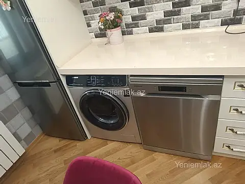 Satılır 2 otaqlı yeni tikili 68 m²
