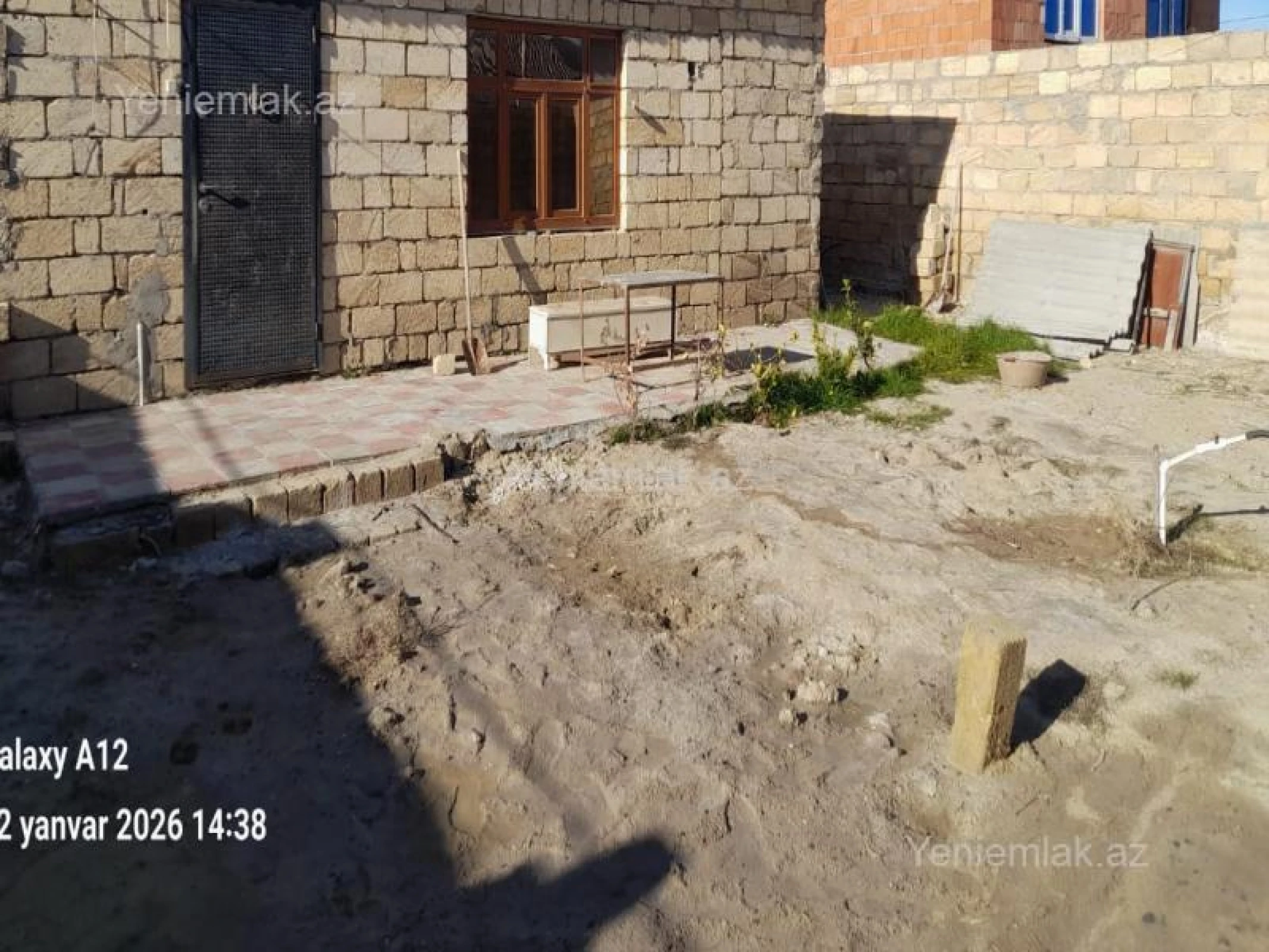 Satılır 4 otaqlı həyət evi 100 m²