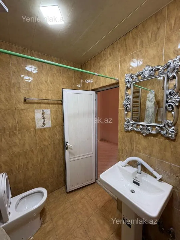 Satılır 3 otaqlı köhnə tikili 90 m²