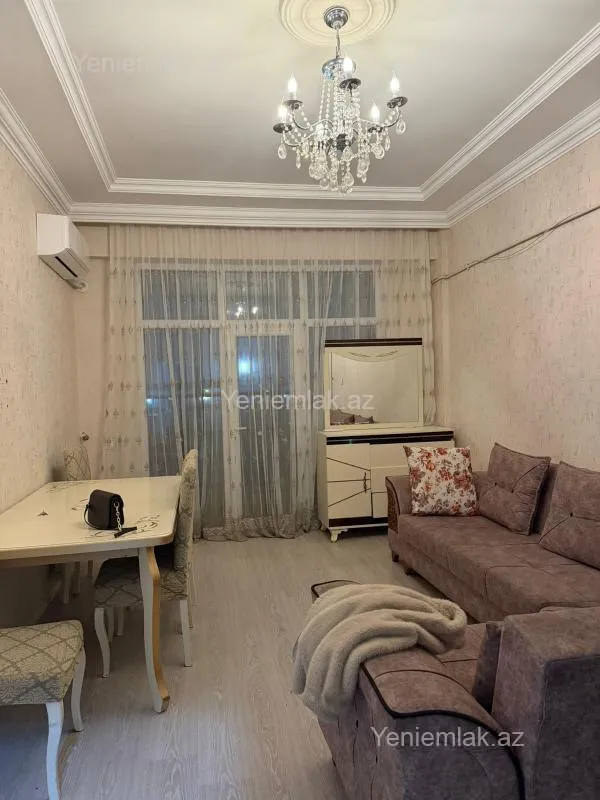 Satılır 2 otaqlı yeni tikili 45 m²