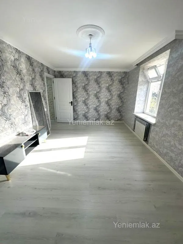 Satılır 3 otaqlı köhnə tikili 65 m²