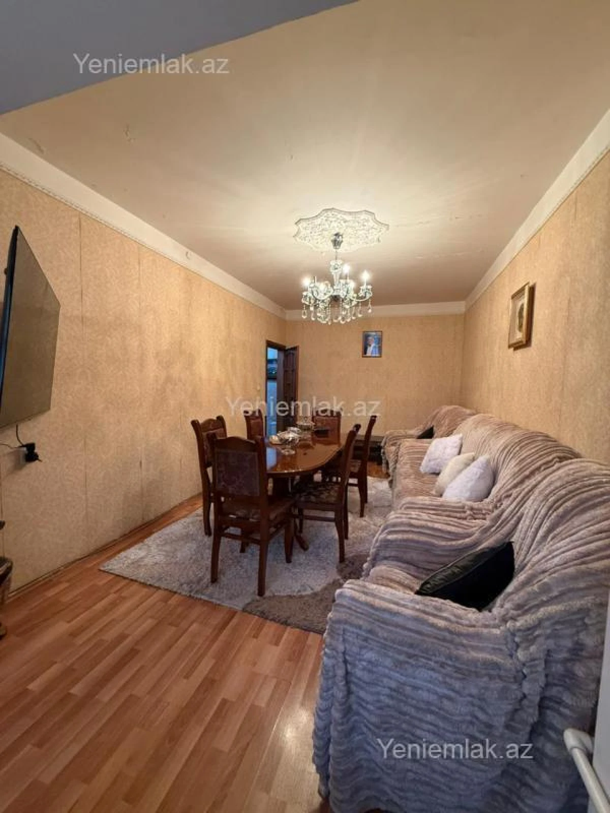 Satılır 5 otaqlı köhnə tikili 120 m²
