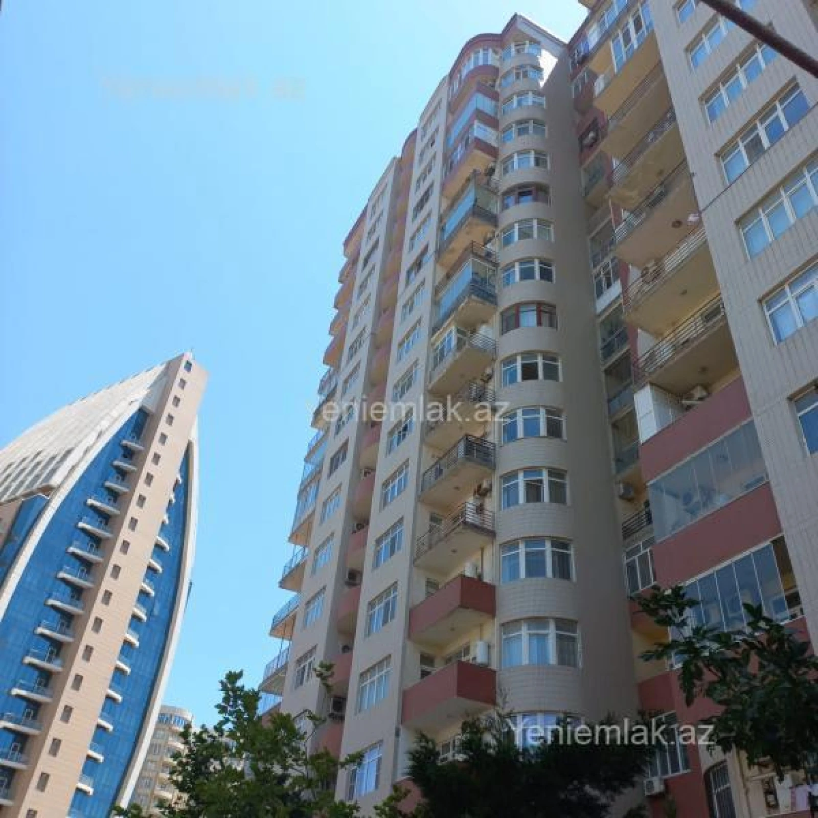 Satılır 3 otaqlı yeni tikili 147 m²