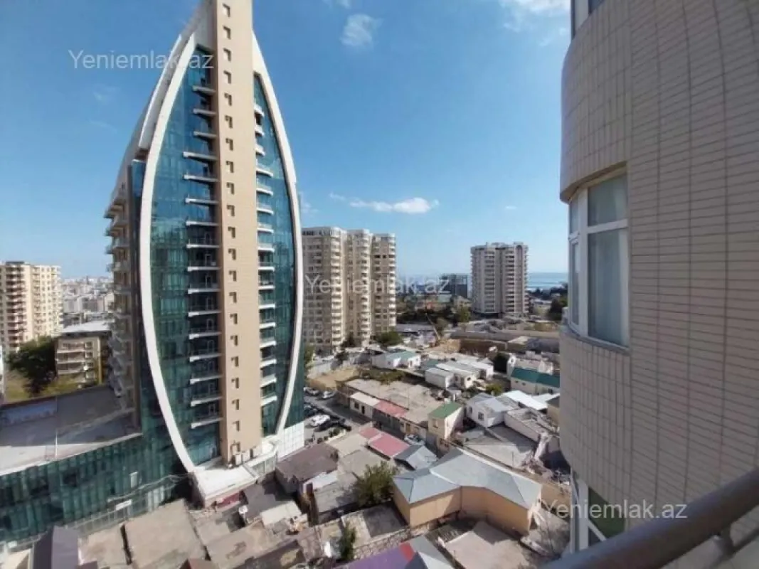 Satılır 3 otaqlı yeni tikili 147 m²