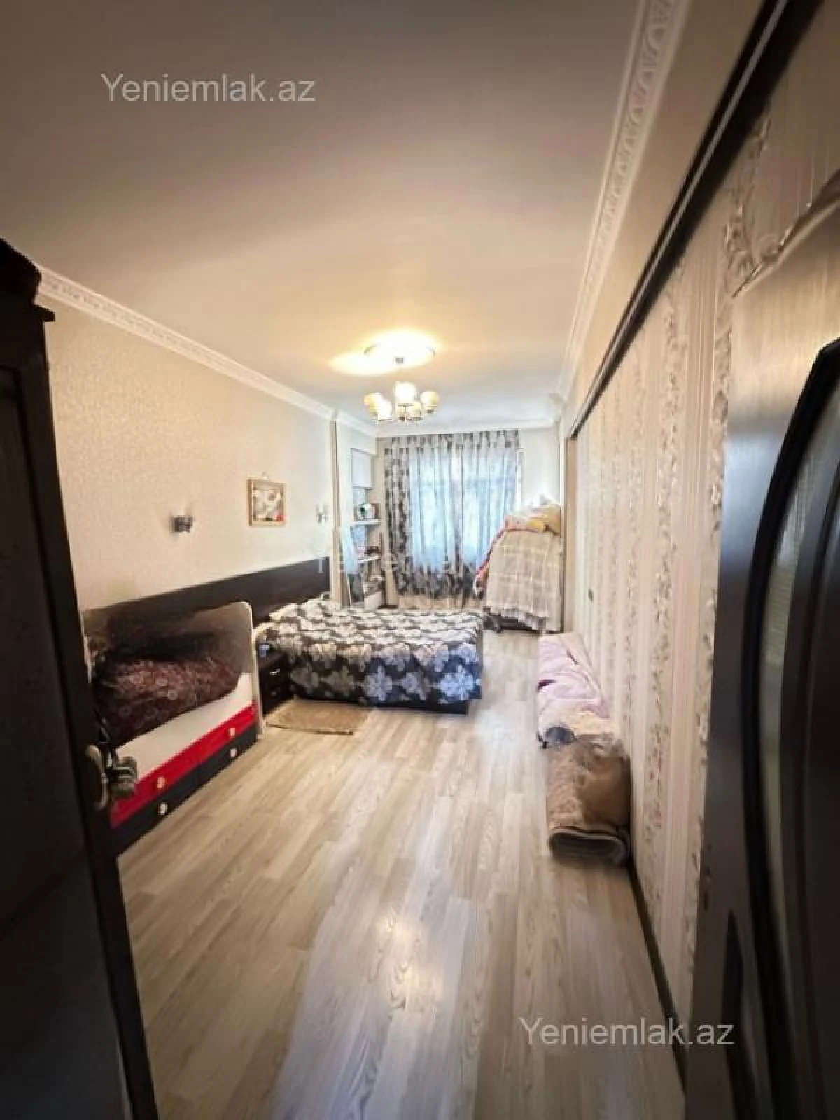 Satılır 3 otaqlı yeni tikili 130 m²
