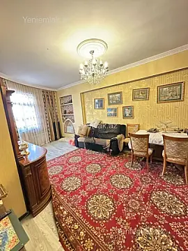 Satılır 3 otaqlı yeni tikili 130 m²