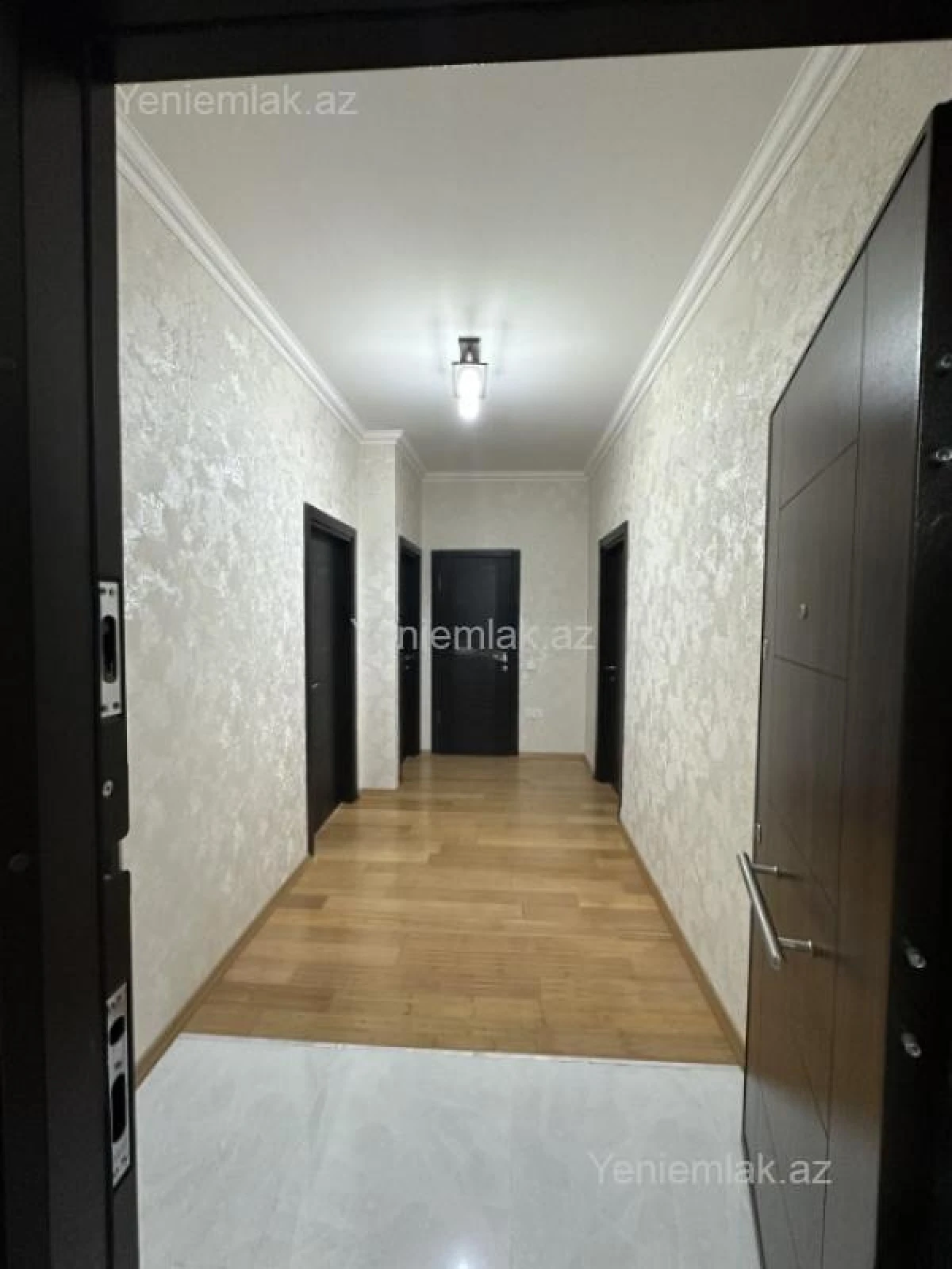 Satılır 2 otaqlı yeni tikili 80 m²