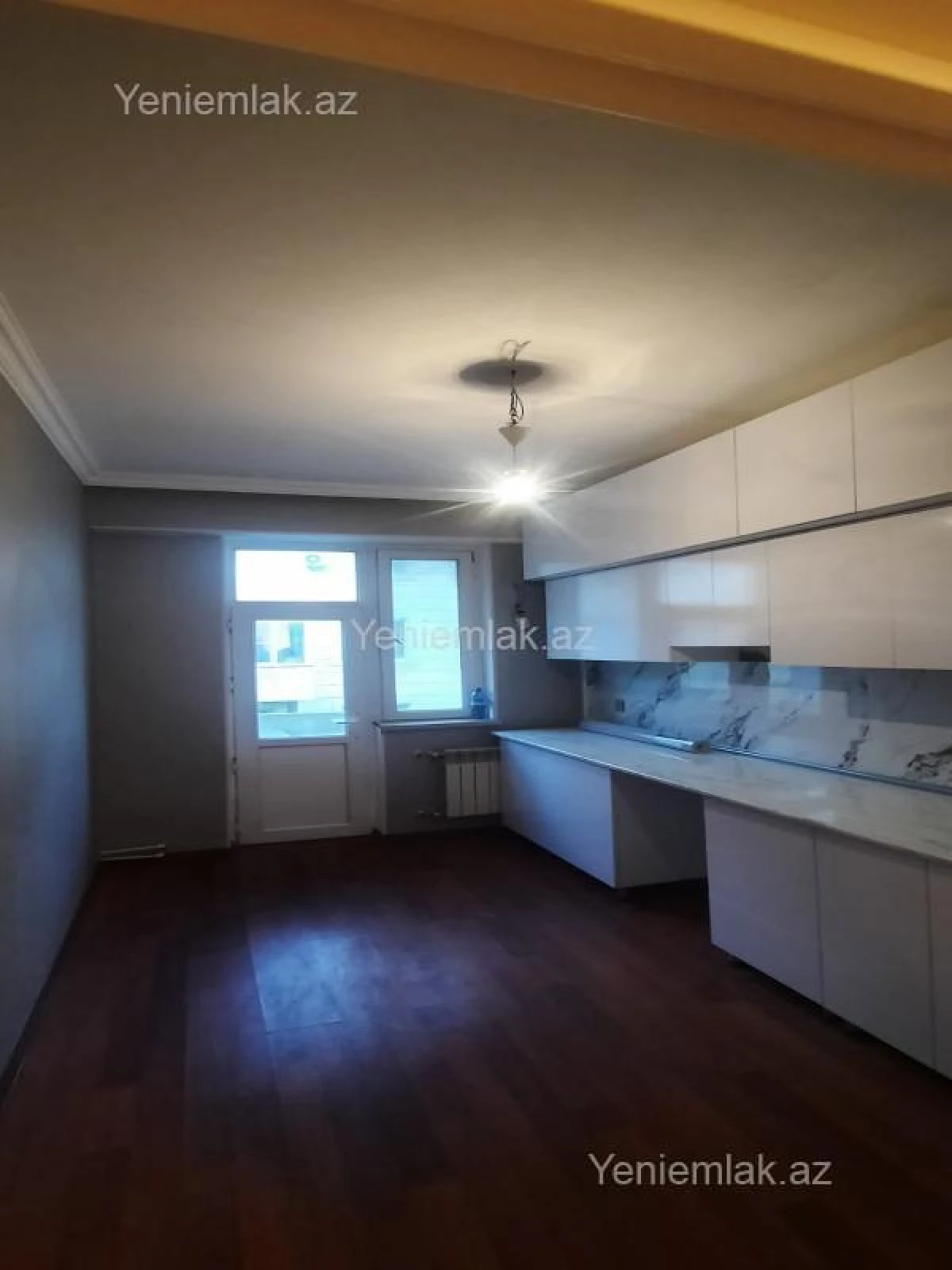 Satılır 2 otaqlı yeni tikili 60 m²