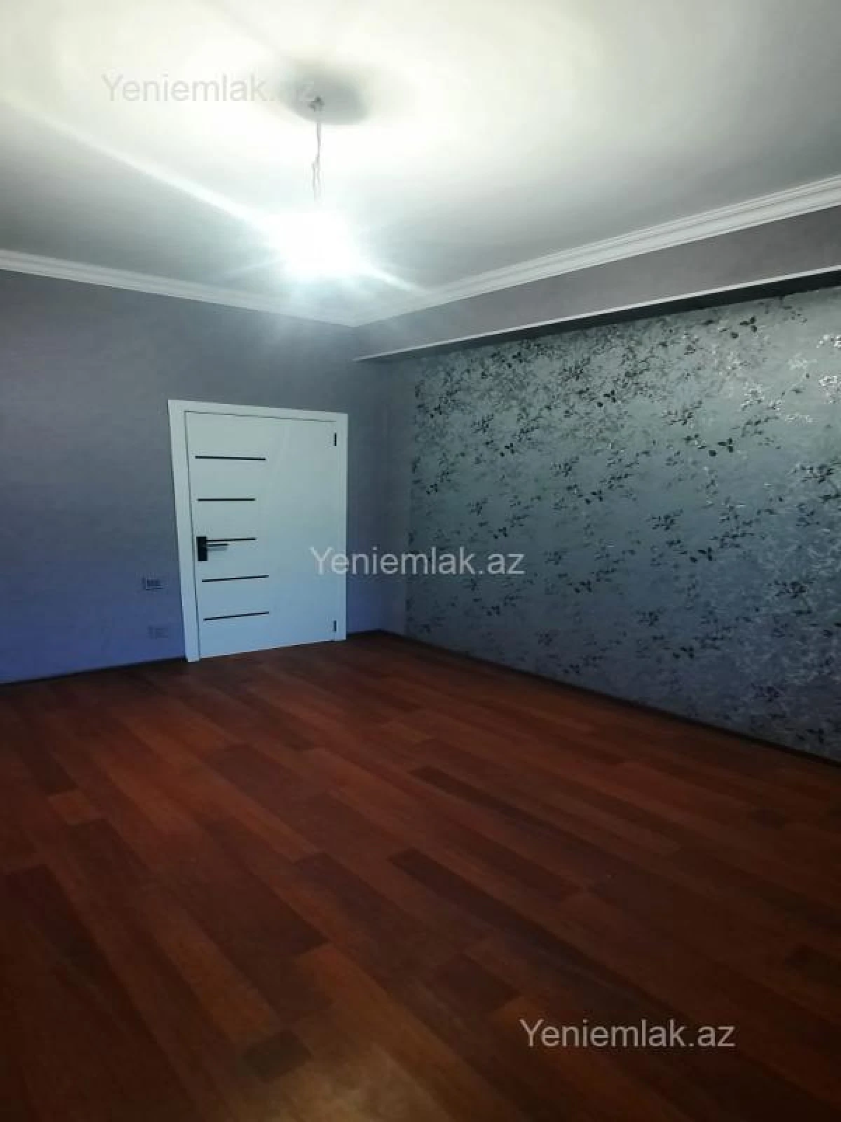 Satılır 2 otaqlı yeni tikili 60 m²