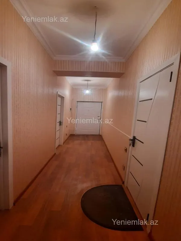 Satılır 2 otaqlı yeni tikili 60 m²