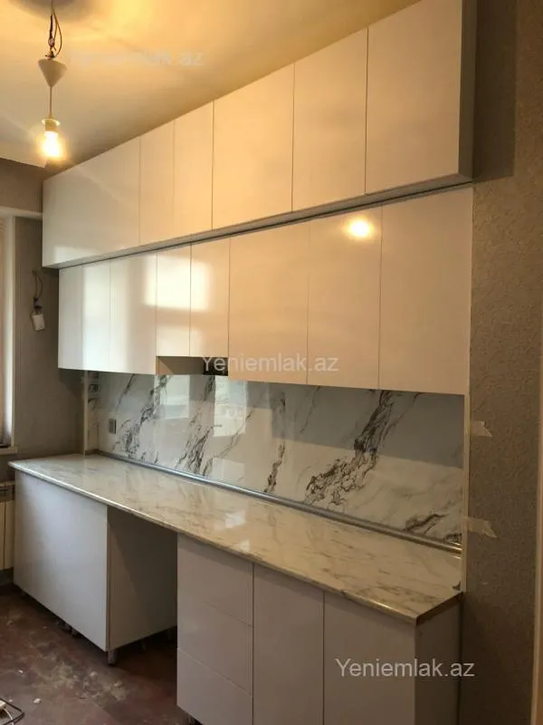 Satılır 2 otaqlı yeni tikili 60 m²