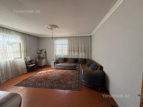 Satılır 2 otaqlı həyət evi 75 m²