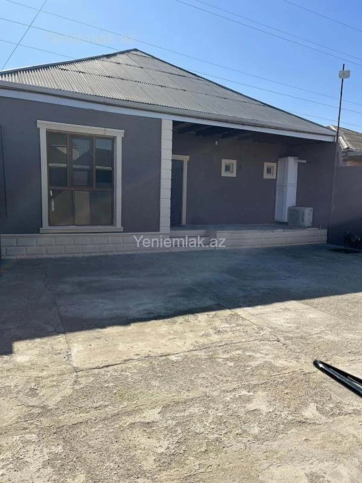 Satılır 4 otaqlı həyət evi 140 m²