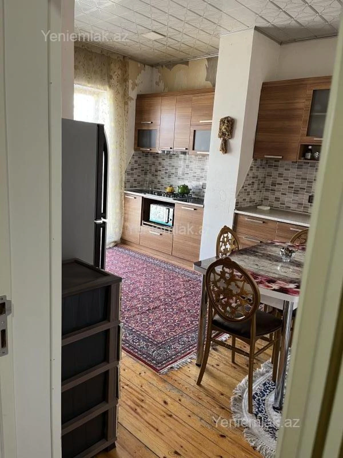 Satılır 4 otaqlı həyət evi 140 m²