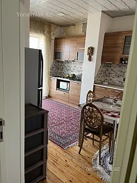 Satılır 4 otaqlı həyət evi 140 m²