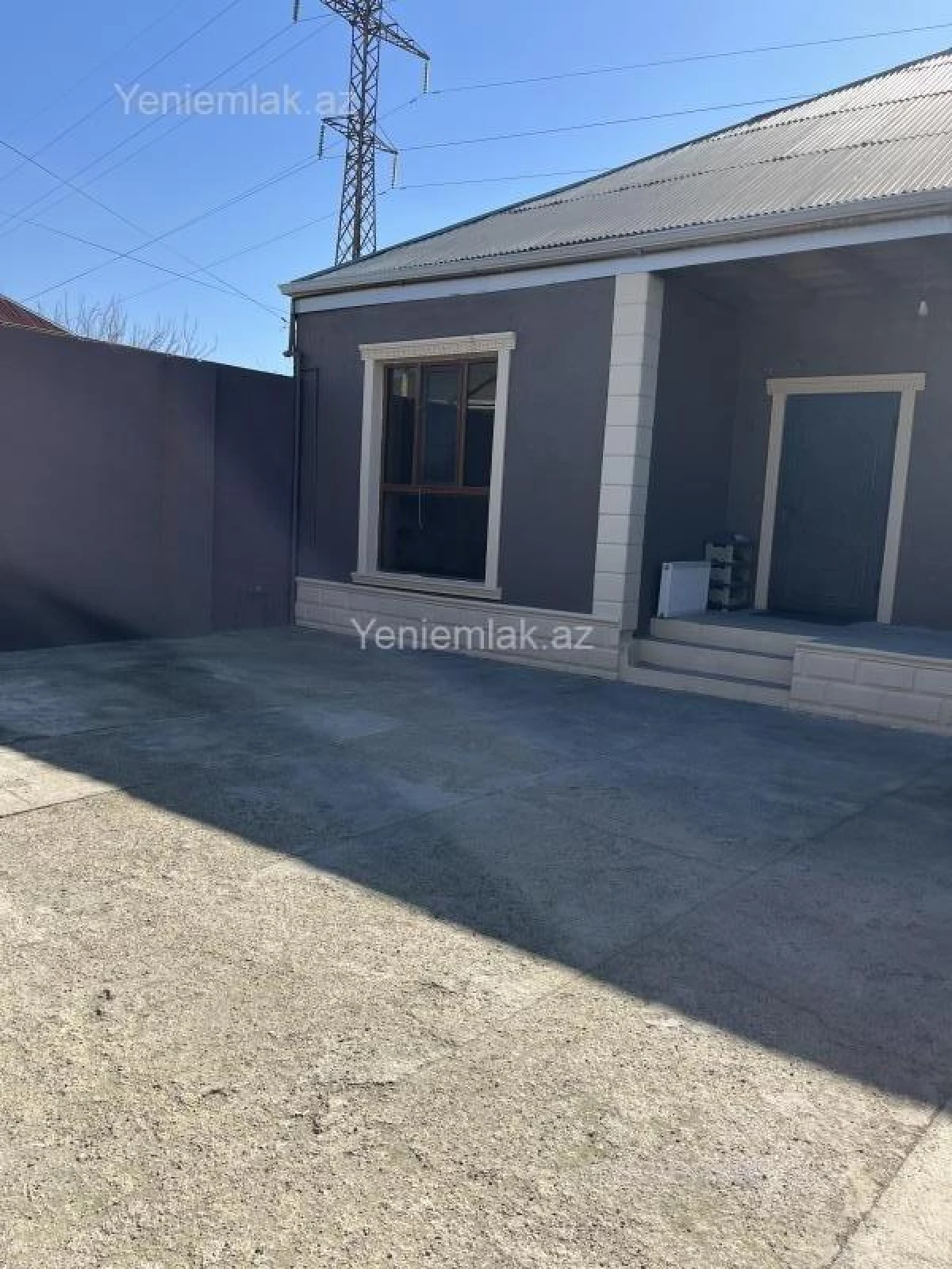 Satılır 4 otaqlı həyət evi 140 m²